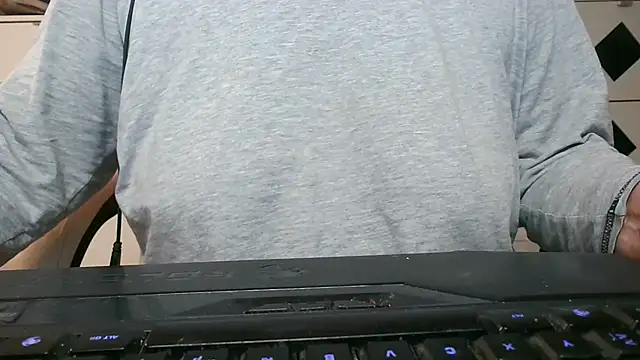 Snapshot of heidi60 chatting on 12, 1, 2025 heidi60 online show from 12, 1, 2025