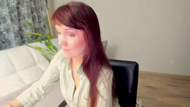 Snapshot of Fritha chatting on 9, 1, 2025 Fritha online show from 9, 1, 2025