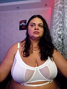 littleRikka online show from 2, 11, 2025