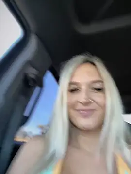 Snapshot of _Rapunzel_ chatting on 26, 2, 2025 Rapunzel online show from 26, 2, 2025