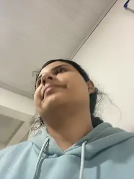 Snapshot of AbbyTaylorr chatting on 15, 11, 2025 AbbyTaylorr online show from 15, 11, 2025