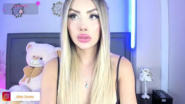 Snapshot of ale_lovee chatting on 30, 10, 2025 ale lovee online show from 30, 10, 2025