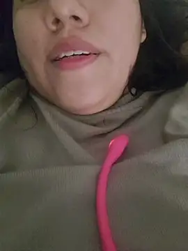 Snapshot of Kalani_Engel chatting on 9, 11, 2025 Kalani Engel online show from 9, 11, 2025