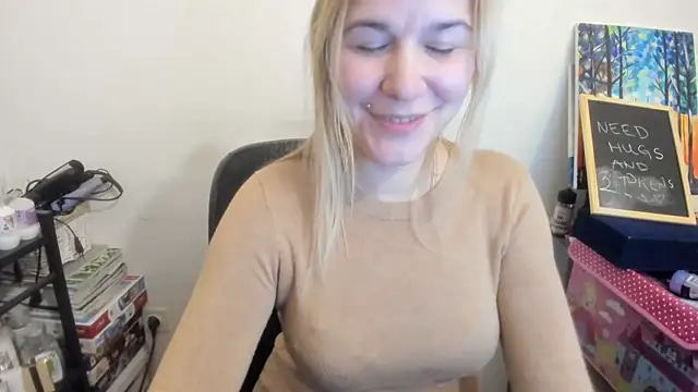 camgirlonline online show from 5, 1, 2026