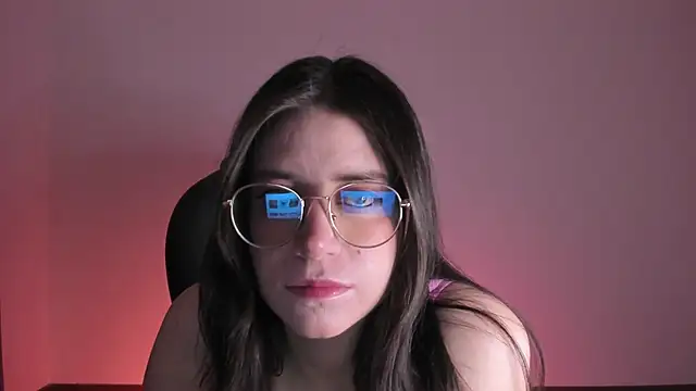 Snapshot of HazelKush chatting on 15, 10, 2025 HazelKush online show from 15, 10, 2025