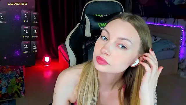 BiMolly online show from 28, 10, 2025