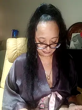 Snapshot of PichyPrettyPussy chatting on 23, 10, 2025 PichyPrettyPussy online show from 23, 10, 2025