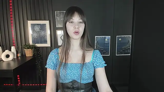 Snapshot of ElizaMild chatting on 23, 1, 2025 ElizaMild online show from 23, 1, 2025