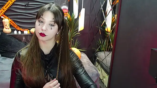 Snapshot of ElizaMild chatting on 31, 10, 2025 ElizaMild online show from 31, 10, 2025