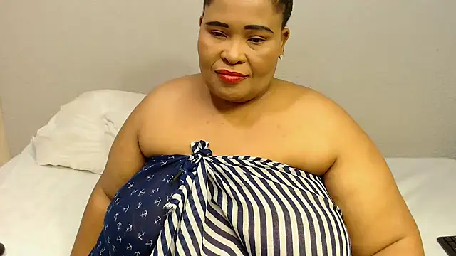 Snapshot of zandile chatting on 4, 10, 2025 zandile online show from 4, 10, 2025