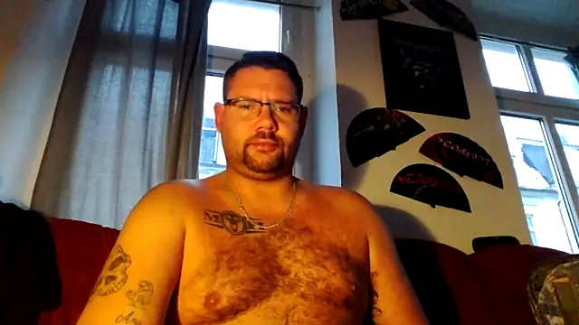 Snapshot of sexykevin17cm chatting on 19, 11, 2025 sexykevin17cm online show from 19, 11, 2025