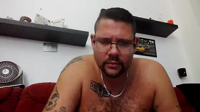 Snapshot of sexykevin17cm chatting on 3, 12, 2025 sexykevin17cm online show from 3, 12, 2025