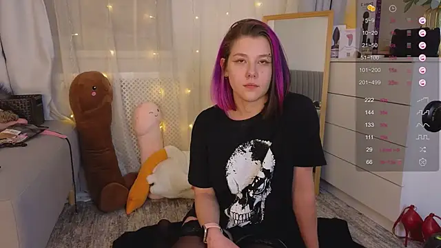 Mira Falls online show from 12, 12, 2024