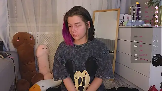Mira Falls online show from 17, 12, 2024