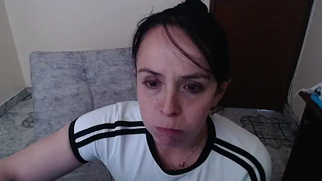 Snapshot of antara_hotgirl chatting on 20, 10, 2025 antara hotgirl online show from 20, 10, 2025