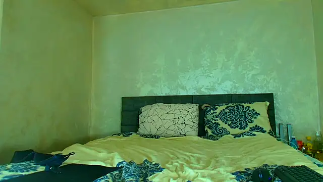 angeliquevany online show from 9, 3, 2026