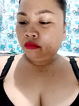 XXLorie 02 online show from 9, 2, 2025