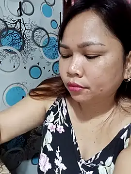 XXLorie 02 online show from 16, 2, 2025