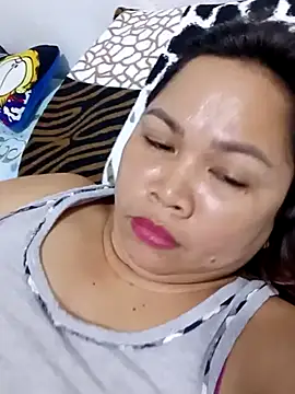 XXLorie 02 online show from 23, 2, 2025