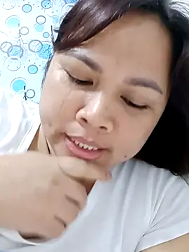 XXLorie 02 online show from 25, 2, 2025