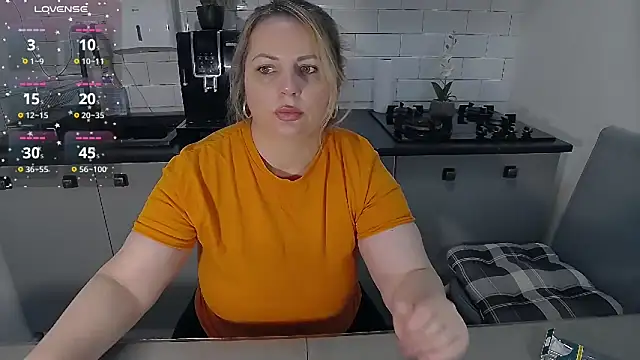 erikaerika online show from 9, 2, 2026