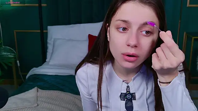 Snapshot of Eille_Elfie chatting on 10, 10, 2025 Eille Elfie online show from 10, 10, 2025