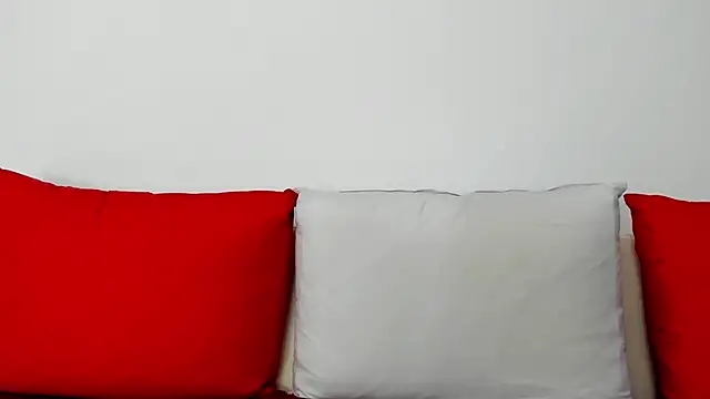 cute angel95 online show from 6, 2, 2025