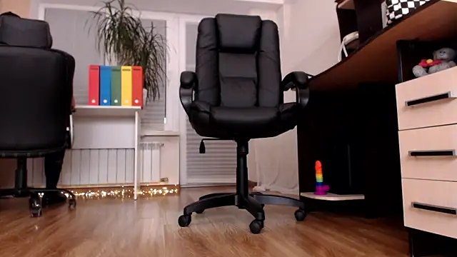 CassieDonald online show from 13, 9, 2025