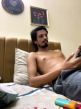 Snapshot of Talha266 chatting on 29, 10, 2025 Talha266 online show from 29, 10, 2025