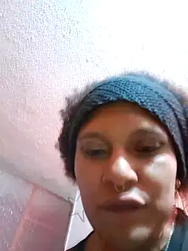 Snapshot of LUNAdeMARTE chatting on 24, 2, 2026 LUNAdeMARTE online show from 24, 2, 2026