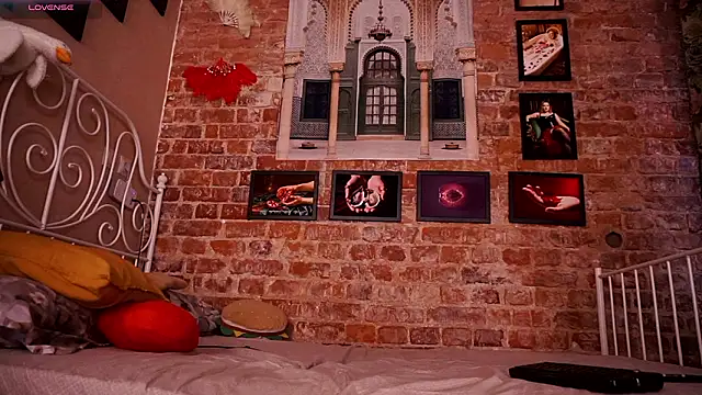 Snapshot of Evelively chatting on 19, 3, 2026 Evelively online show from 19, 3, 2026