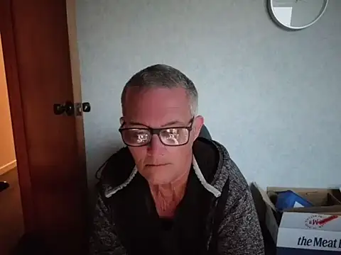 Snapshot of bigballnz chatting on 22, 12, 2025 bigballnz online show from 22, 12, 2025