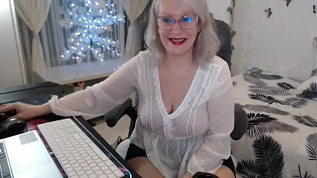 Snapshot of Ghertrude52 chatting on 20, 3, 2026 Ghertrude52 online show from 20, 3, 2026