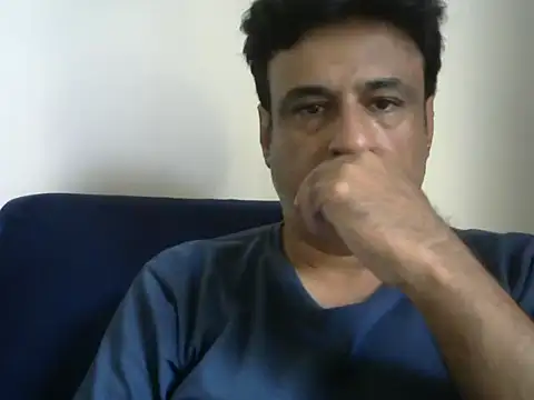 Snapshot of desipapaxxx chatting on 16, 10, 2025 desipapaxxx online show from 16, 10, 2025