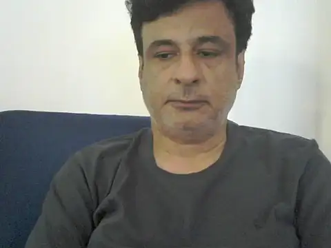 Snapshot of desipapaxxx chatting on 22, 10, 2025 desipapaxxx online show from 22, 10, 2025