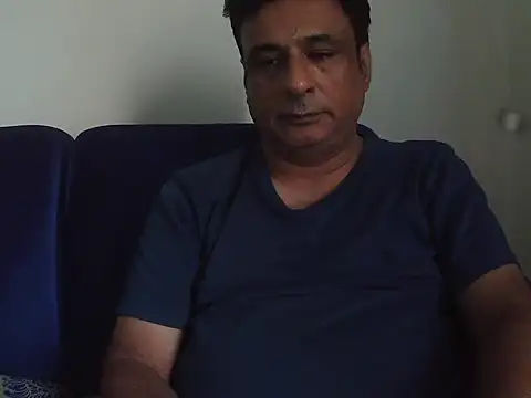 Snapshot of desipapaxxx chatting on 7, 11, 2025 desipapaxxx online show from 7, 11, 2025