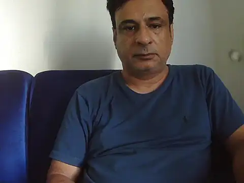 Snapshot of desipapaxxx chatting on 14, 11, 2025 desipapaxxx online show from 14, 11, 2025