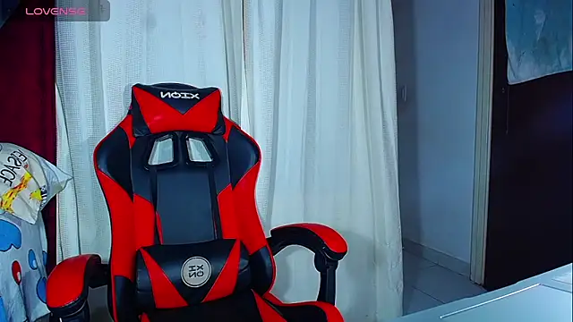 DanisaBrown online show from 12, 11, 2025