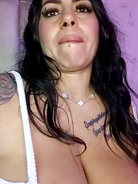 chelaqueen  online show from 19, 11, 2025