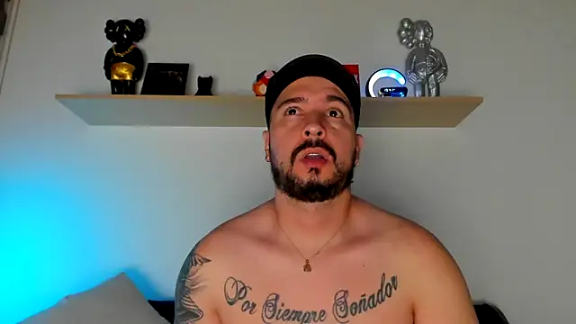 camilo restrepo21 online show from 29, 12, 2024