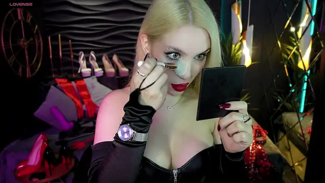 MistressDarsy online show from 25, 1, 2025