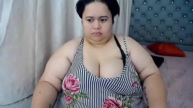 Snapshot of hotlesby4uxxx chatting on 15, 1, 2025 hotlesby4uxxx online show from 15, 1, 2025