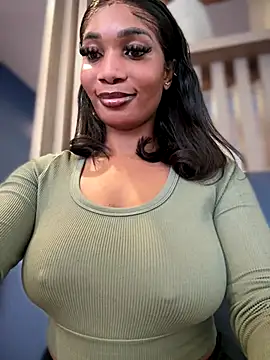   Nessa   online show from 26, 10, 2025