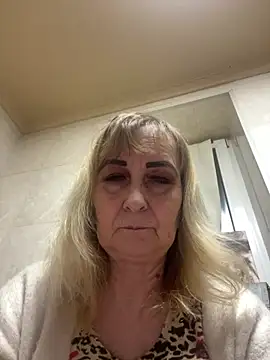 Irina2909xh online show from 16, 2, 2025