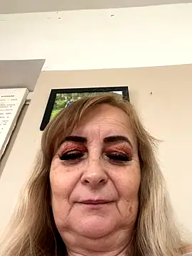 Snapshot of Irina2909@xh chatting on 9, 10, 2025 Irina2909xh online show from 9, 10, 2025