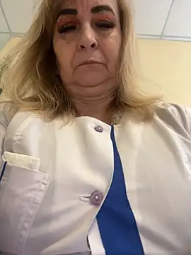 Snapshot of Irina2909@xh chatting on 15, 10, 2025 Irina2909xh online show from 15, 10, 2025