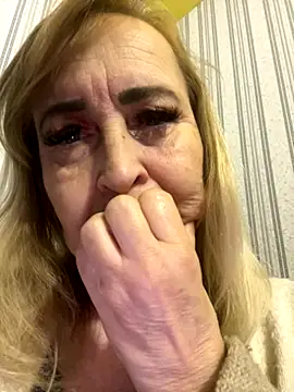 Snapshot of Irina2909@xh chatting on 30, 10, 2025 Irina2909xh online show from 30, 10, 2025