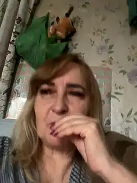 Snapshot of Irina2909@xh chatting on 8, 11, 2025 Irina2909xh online show from 8, 11, 2025