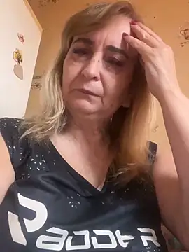 Snapshot of Irina2909@xh chatting on 11, 11, 2025 Irina2909xh online show from 11, 11, 2025