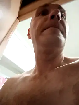 Snapshot of Sam_Colt chatting on 15, 12, 2025 Sam Colt online show from 15, 12, 2025